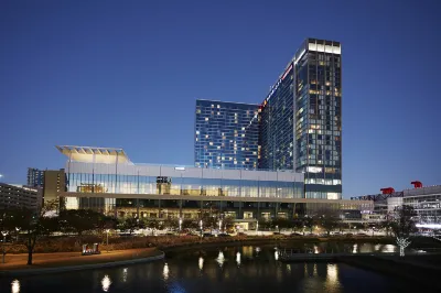 Marriott Marquis Houston Hotels near Market Square Clock Tower