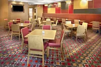 Residence Inn Vancouver Downtown - breakfast