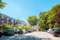 Inselhotel Potsdam - parking