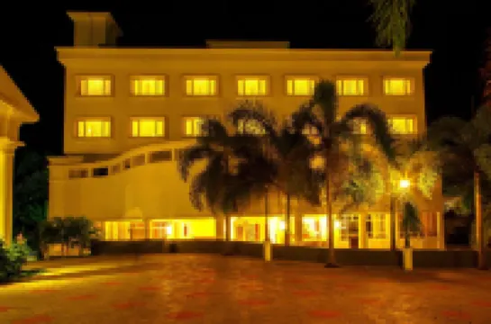 Camelot Hotel Hotel di 