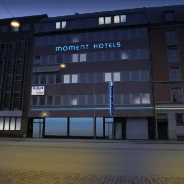 Moment Hotels