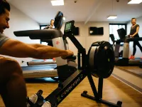 Q Hotel Plus Katowice - Fitnessstudio