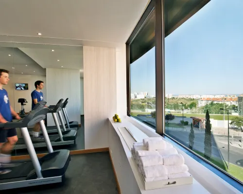 Ramada by Wyndham Lisbon Hotels near Beato