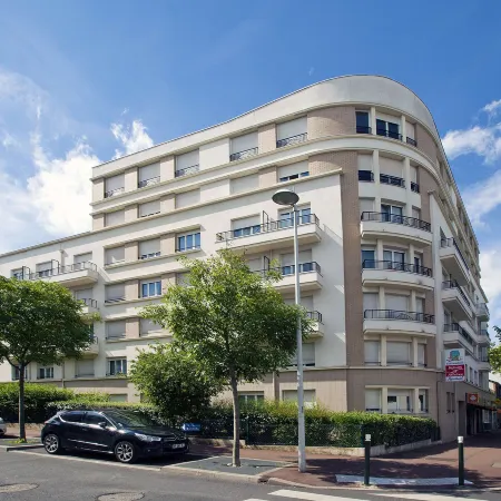 Séjours & Affaires Paris-Nanterre