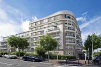 Séjours & Affaires Paris-Nanterre
