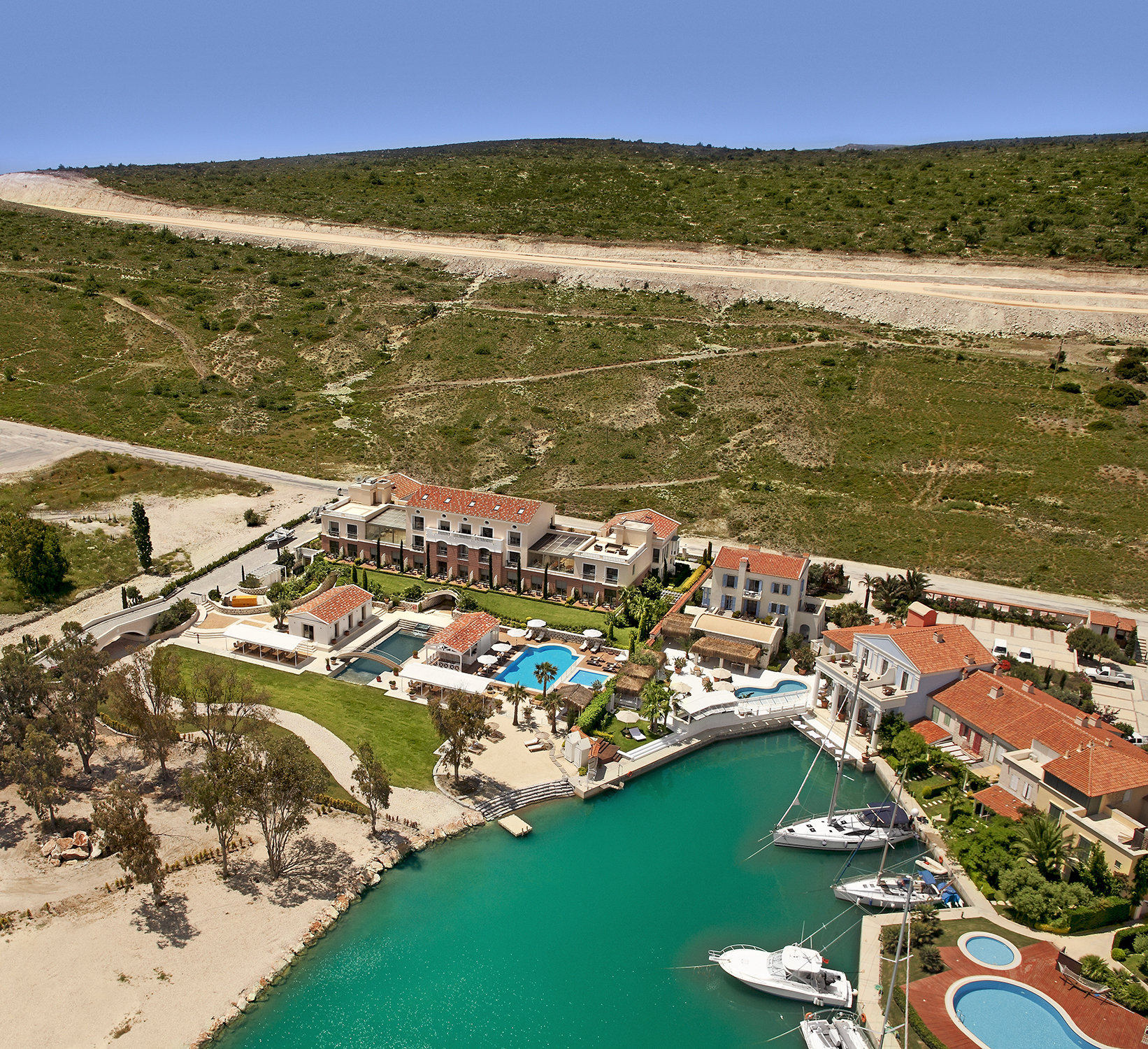 Antmare Hotel