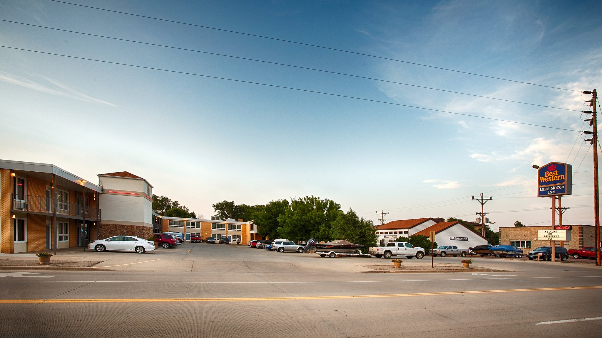 Best Western Lee's Motor Inn
