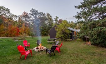 Adk Trail Inn