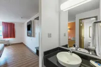 Motel 6 Omaha, NE - Central Hotels in La Vista