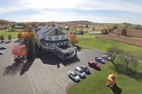 Inn at Amish Door Hotels in Sugar Creek Township