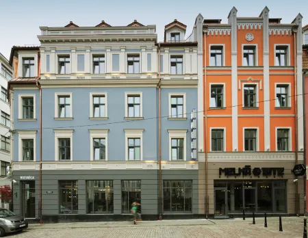 Wellton Centrum Hotel & Spa Отели в г. Рига