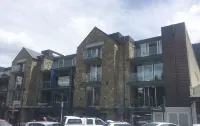 Nomads Queenstown Hostel Hotel a 