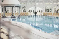 Reduce Hotel Thermal Bad Tatzmannsdorf - Pool
