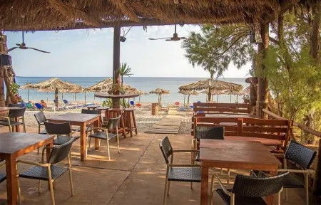 Megim Hotel Отели в г. Elos