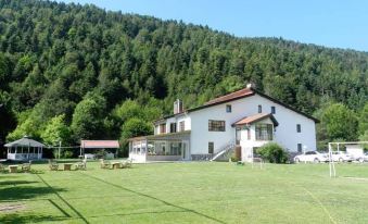 Abant Bahçeli Köşk Otel & Bungalow - Housity
