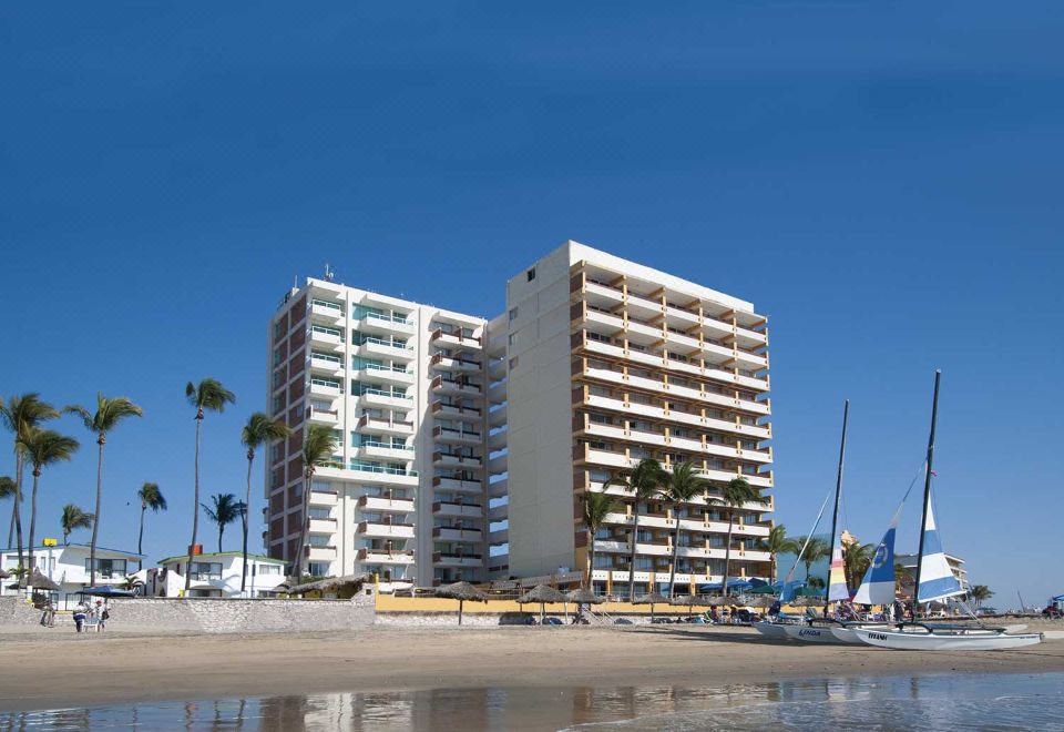 Las Beach Resort - Valoraciones de hotel de 3 estrellas en Mazatlán