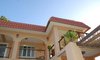 Villa Coral Guesthouse