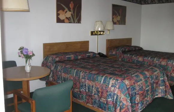 伯內特日落汽車旅館