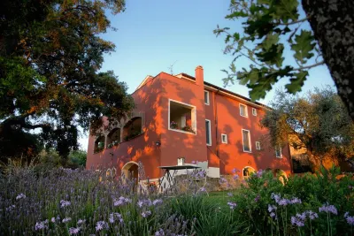 Giardino dei Sugheri Hotel in zona Rocca Pisana