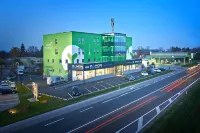 Eee Hotel Marchtrenk Hotels in Horsching