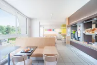 B&B Hotel Quimper Sud Bénodet - breakfast
