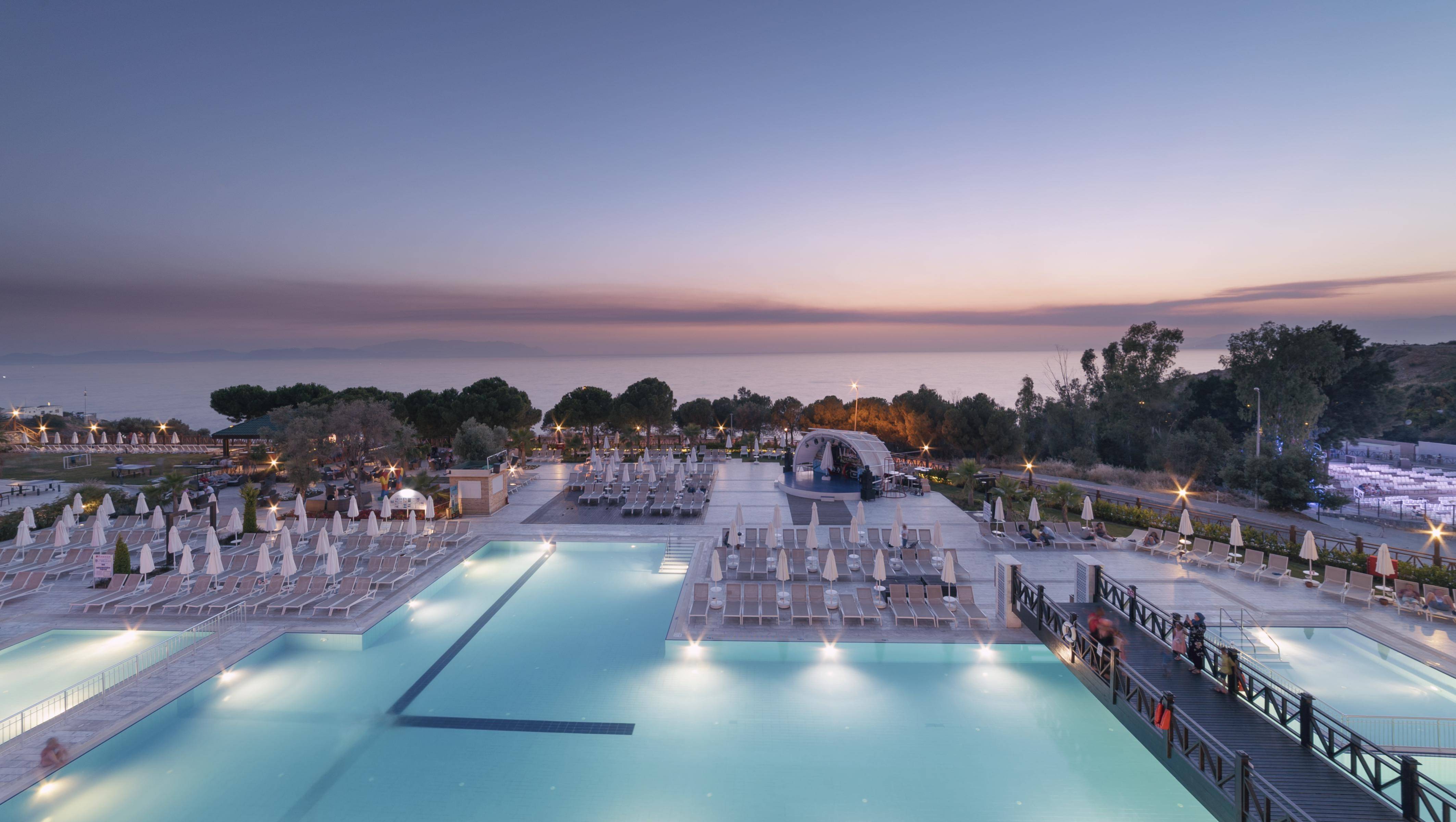 Ramada Resort Kusadasi & Golf