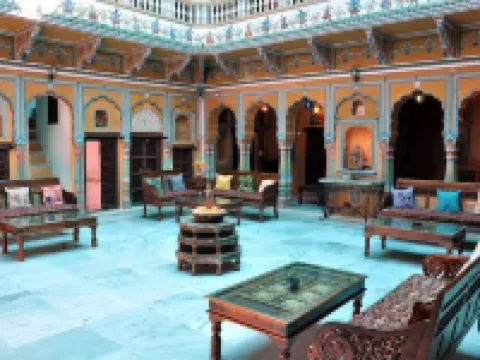 Hotel Radhika Haveli, Mandawa Hotels in Mandawa