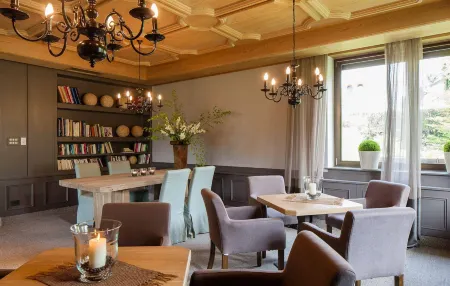 Hotel Pollinger Отели в г. Чермес