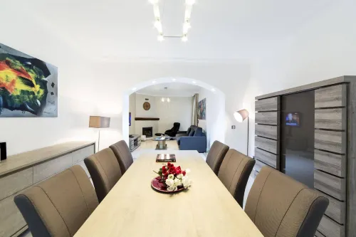 The Queen Luxury Apartments - Villa Cortina -  Ferienwohnungen