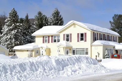 Mountain Treasure Bed and Breakfast Hotels in Hunter