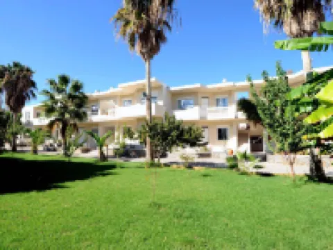 Evilion Hotel โรงแรมในStalos