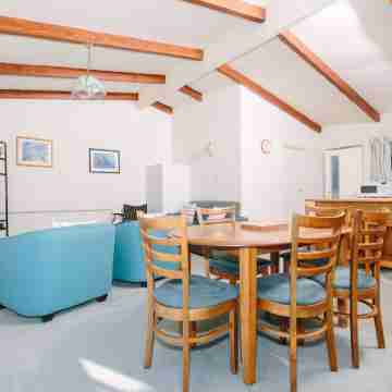 Panorama Court Rooms