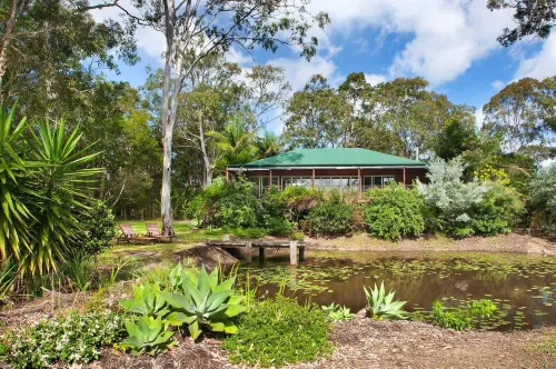 Lake Weyba Cottages Noosa