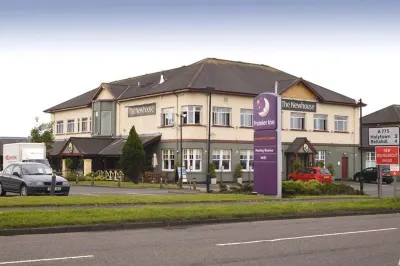 Premier Inn Glasgow (Motherwell) Hotele w pobliżu Motherwell Library