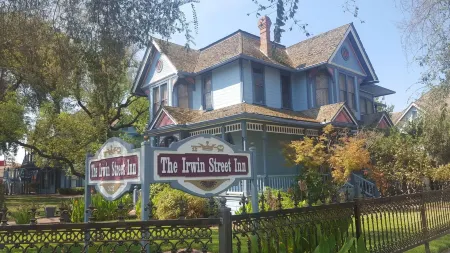 Irwin Street Inn