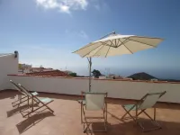 La Palma Hostel by Pension Central - Parkplatz
