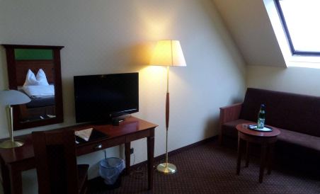 City Hotel Garni - Housity