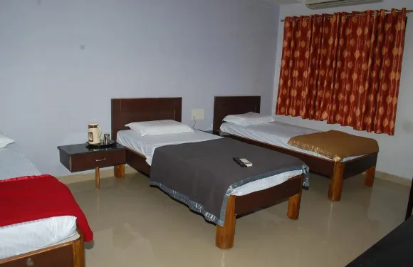 舍利塞尼瓦斯美嘉公寓