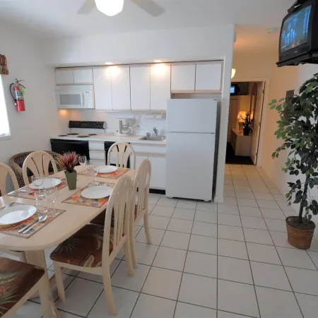 Riviera Resort & Suites