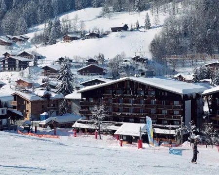 Chalet-Hôtel la Marmotte, la Tapiaz & Spa, the Originals Relais Hotels in Les Gets