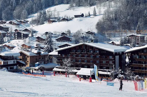 Chalet-Hôtel la Marmotte, la Tapiaz & Spa, the Originals Relais Hotels in Les Gets