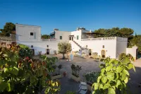 Tenuta del Barco WineRestaurant and Hospitality Hotels in Monti D'arena-bosco Caggione