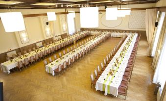 Hotel Pendl - Housity