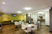 Ibis Budget Perth Airport Hotels in Ascot