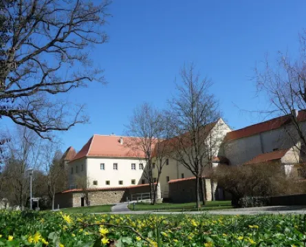 弗倫費斯特克納斯特酒店 鄰近Wallfahrtskirche Maria Hilf的酒店