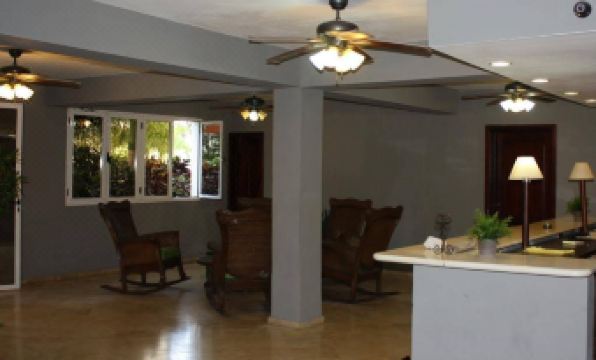 Hotel Marimba Punta Cana