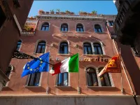 Hotel A la Commedia Hotels in Venedig