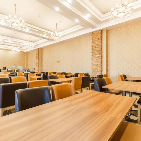 Huanren Qingfeng Hotel
