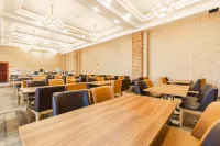 Huanren Qingfeng Hotel