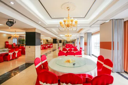 Dongjiang Hotel Отели рядом с достопримечательностью «Wuwei Tower»